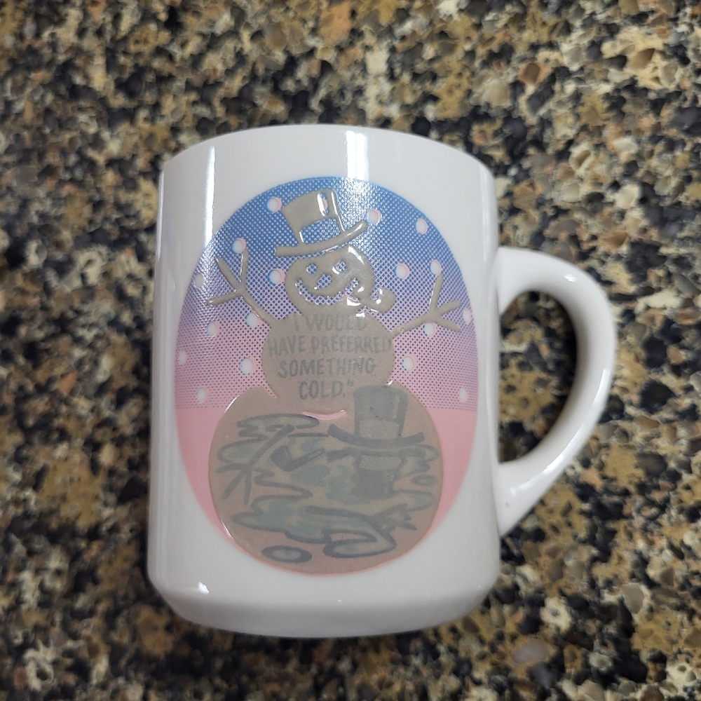 VTG Denny's Heat-Activated/Color-Changing Snowman Mug